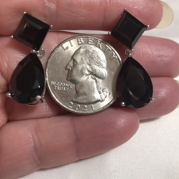 Black Spinel dangle Earrings - Picture 3 of 5